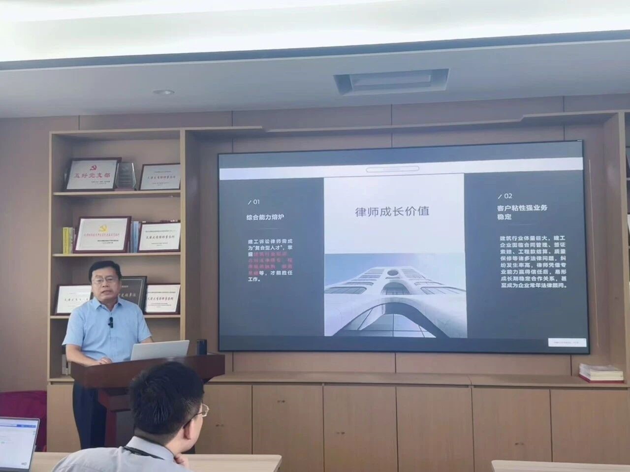 0725 1.jpg 0725 1.jpg