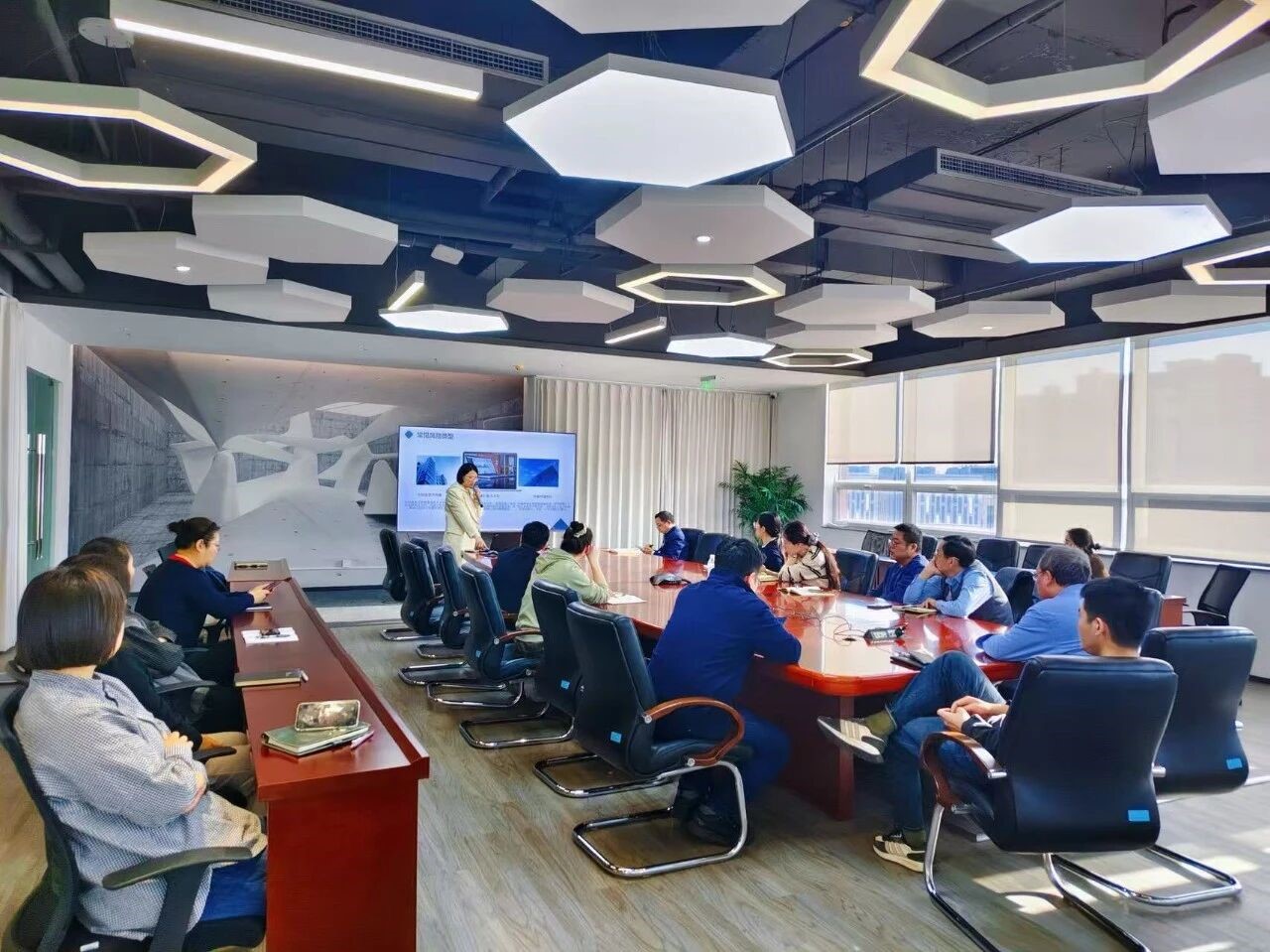 微信图片_2026-01-08_104344_586.jpg 微信图片_2026-01-08_104344_586.jpg