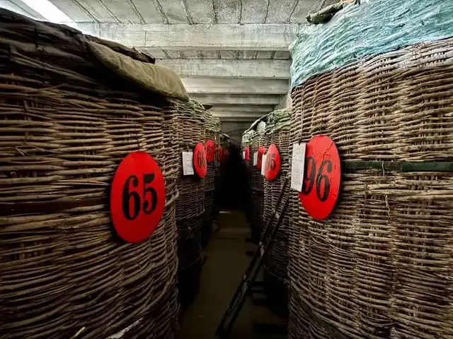 4.4.jpg