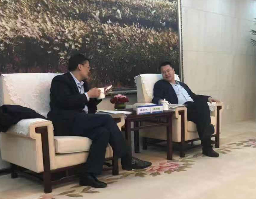 393228535_副本.jpg